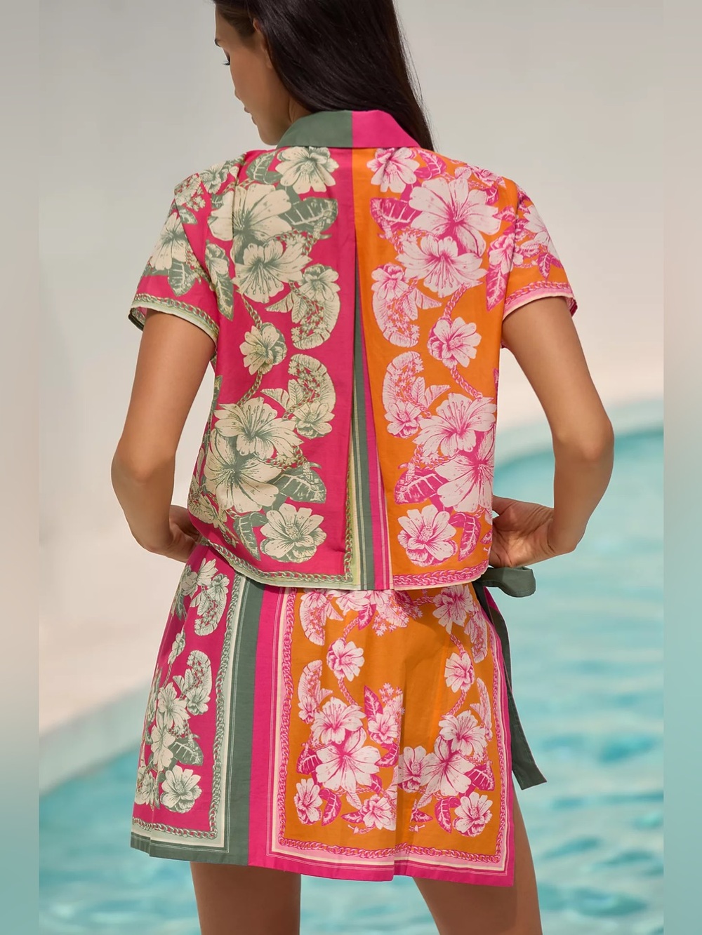 FARM Rio FLORAL ELEGANCE MIXED
SCARVES SHIRT - Picture 3 of 8